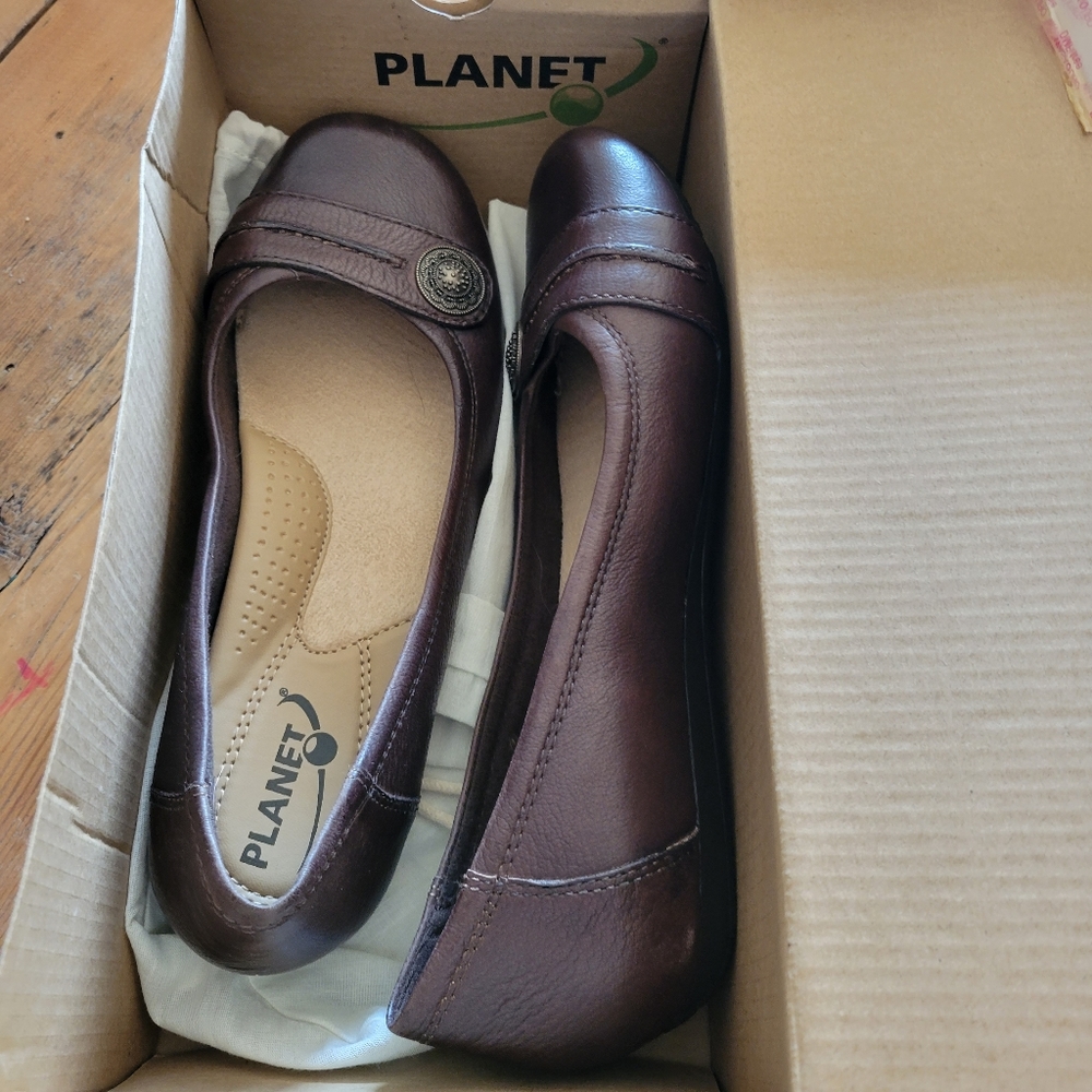 Planet flats